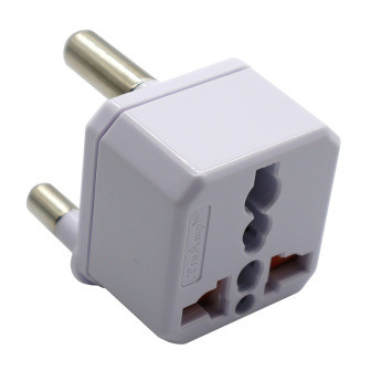 GIZZU Universal Travel Adapter | Randcore